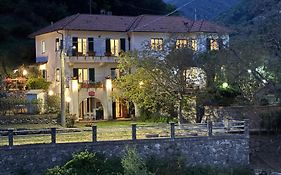 Appartamento In Villa A 5 Km Dal Mare