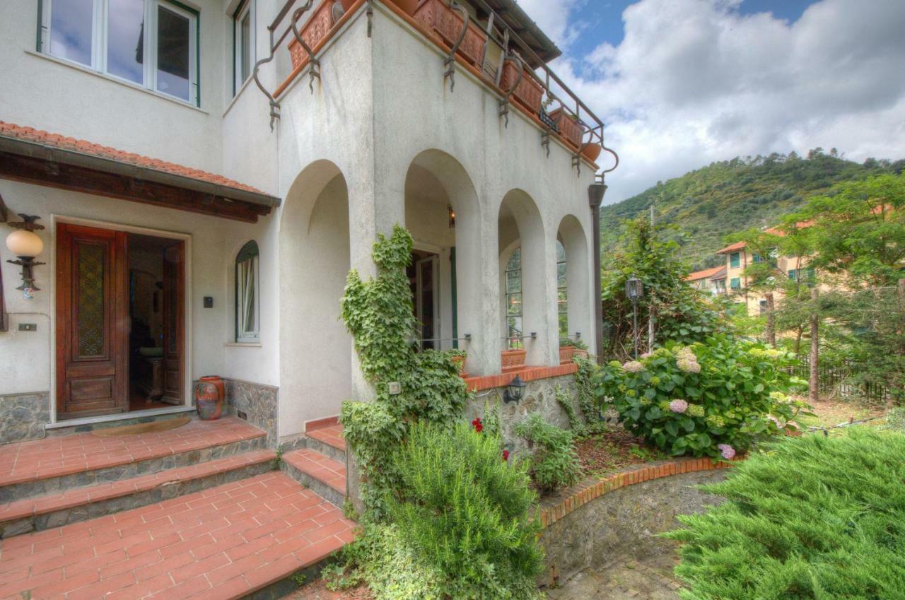 Appartamento In Villa A 5 Km Dal Mare Albisola Superiore Exteriér fotografie