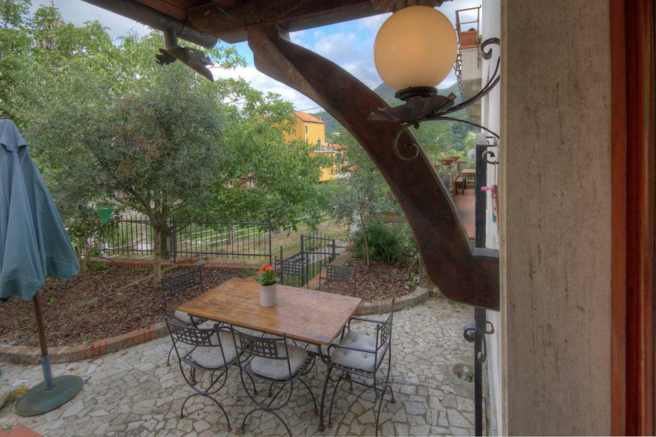 Appartamento In Villa A 5 Km Dal Mare Albisola Superiore Exteriér fotografie